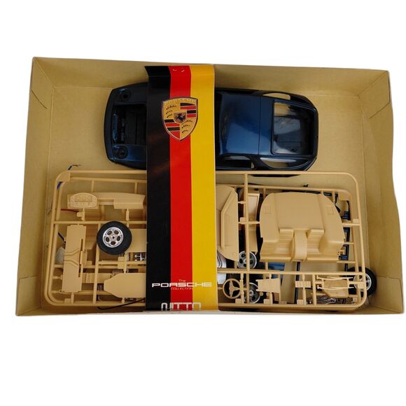 ポルシェ928 1/24スケール 日東科学 NITTO プラモデル 未組立  Nitto Porsche 928 1/24 Scale Plastic Model Kit Made In Japan